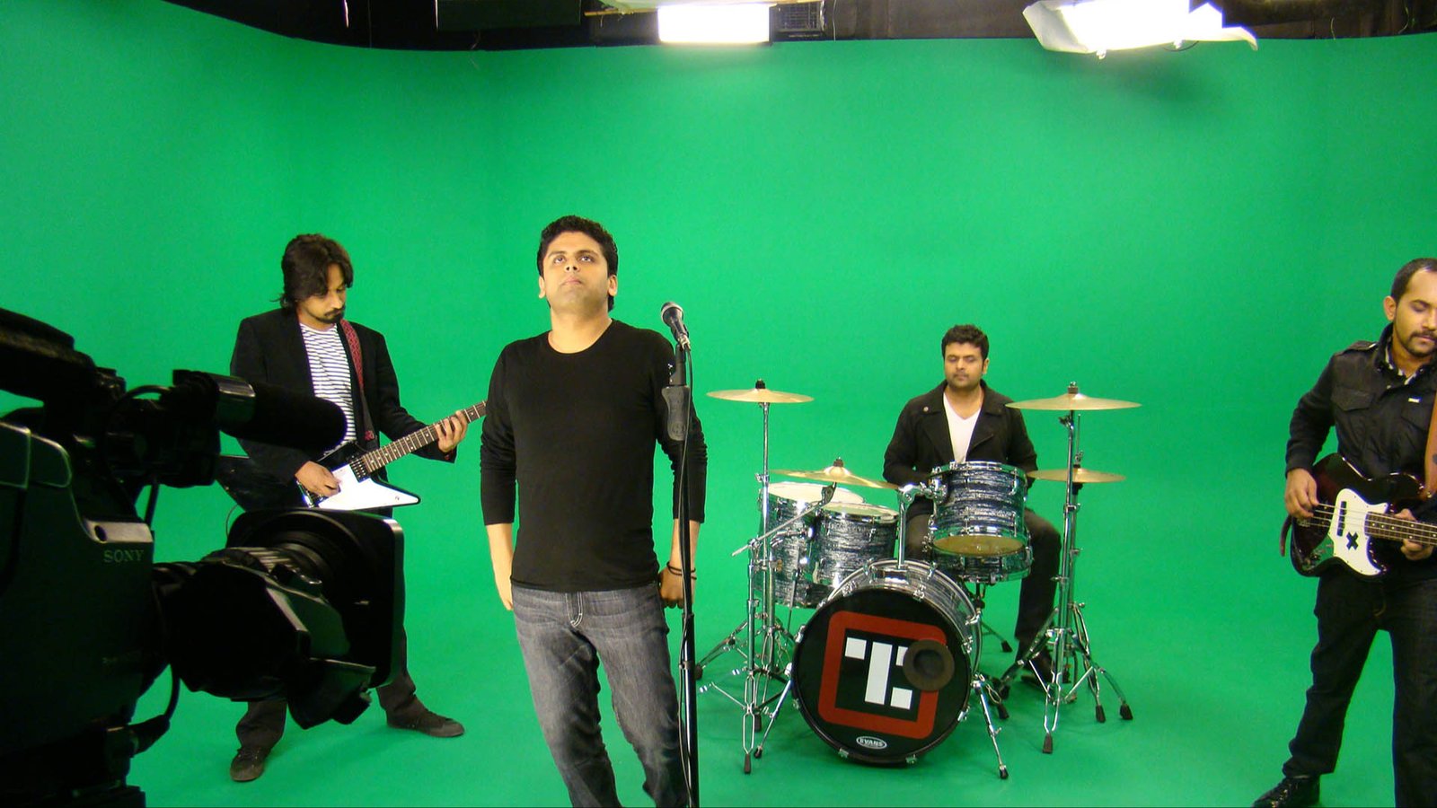 Them Clones - Music Video